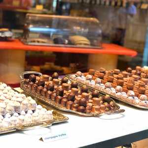 Explore Zurich at your own speed with hop-on hop-off bus tours – Panoramic views, audio guides, and unlimited stops in 2026